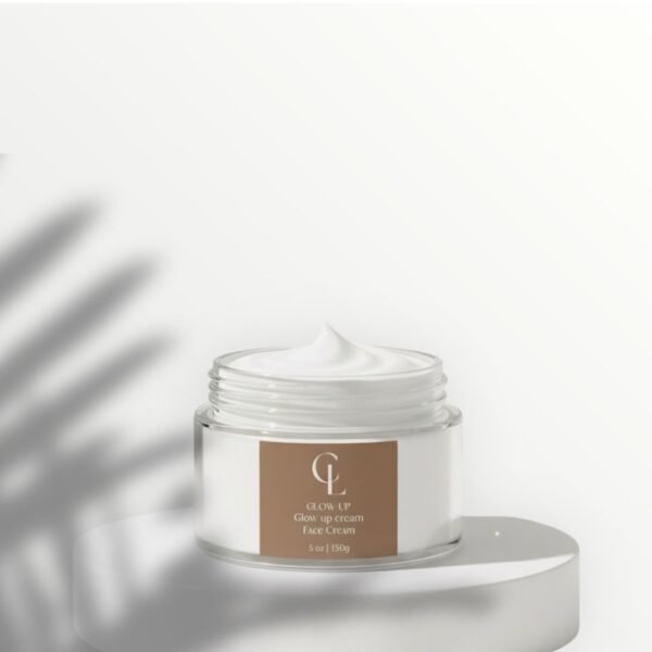 كريم تفتيح وتوحيد لون الوجهه